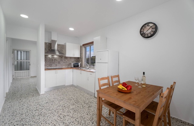 Vacation Home 'Mela 2' with Private Terrace and Wi-Fi