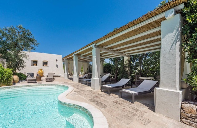 Vacation Home “Tia Maria Country Inn - Trilocale 101” with Pool, Terrace & Garden