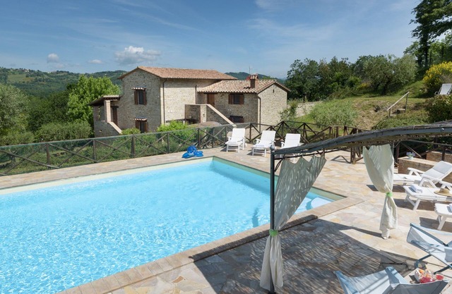 Val di Marco 12, Emma Villas