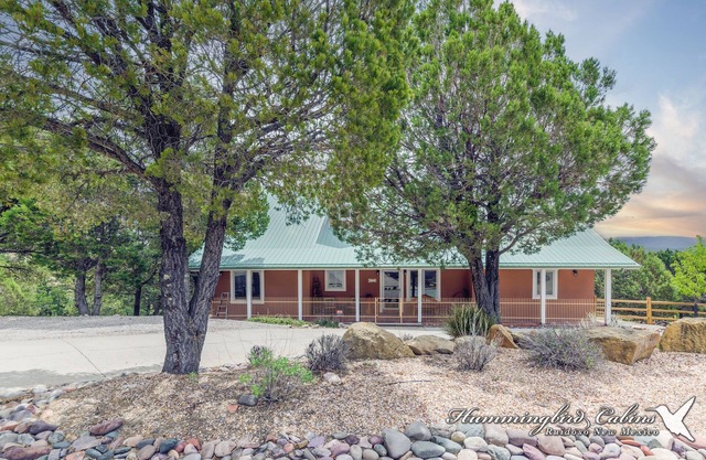 Valley View! Breathtaking views in a modernized southwestern home!