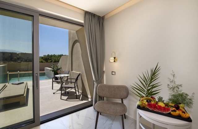 Vantaris Luxury Beach Resort