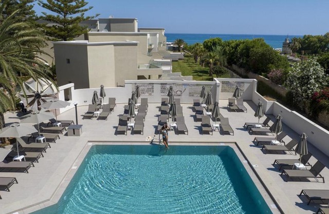 Vantaris Luxury Beach Resort
