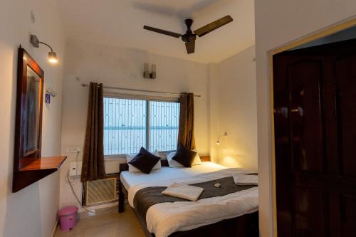 Varanasi Rest House