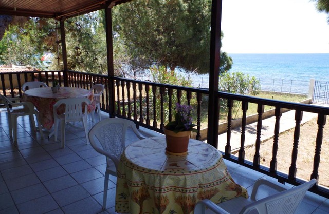 Vasiliki΄s Beach House