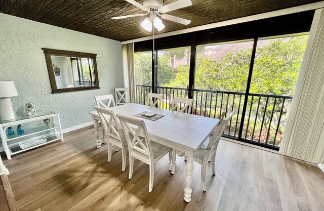 VDP 78 - Peaceful retreat with an easy walk to the beach!