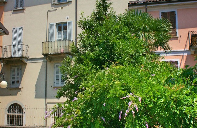 Verbania Intra: APARTMENT IN THE QUIET HISTORIC CENTER IN PEDESTRIAN ZONE.