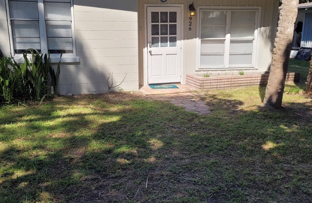 Vero Beach Hideaway- 5-minute drive from beach