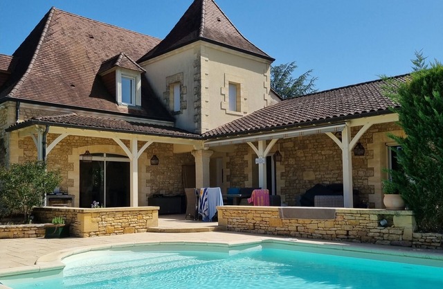 Very luxurious country house with private pool