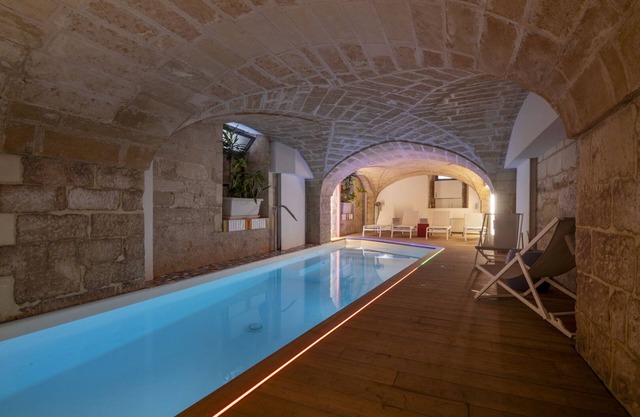 Vianna Suites & Spa