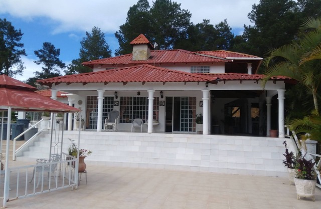 Villa 01 in Constanţa in the mountains