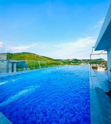 Villa 20 Ngủ Siêu vip Trung tâm Bãi Cháy