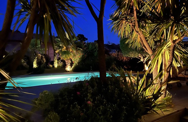 ‘Villa 31', 900 m away from the beach. Heated pool, in Montalivet-les-Bains.