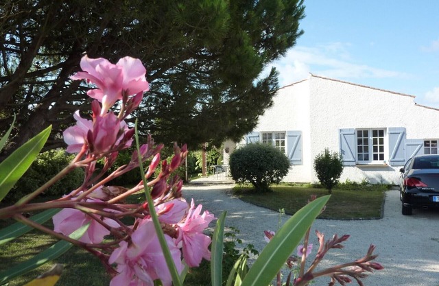 Villa 7 people 80m from the beach-garden 1000m2-quiet-in a secluded