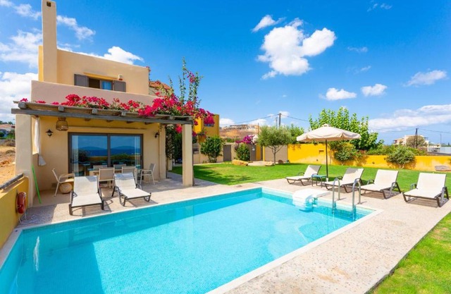 Villa Almira