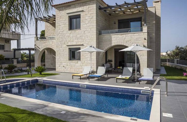 Villa Almyrida 4 bedroom villa