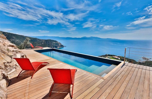 Villa Amorgos sea view pool near center Cargese