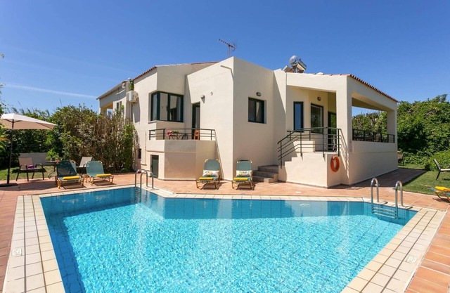 Villa Anni by Villa Plus