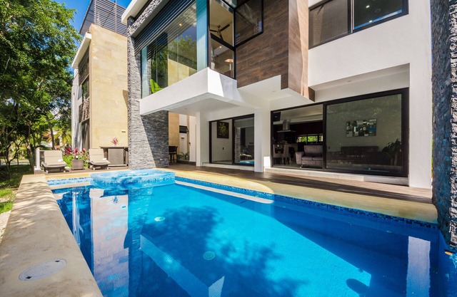VILLA ANTONELLA FIVE STAR LODGING