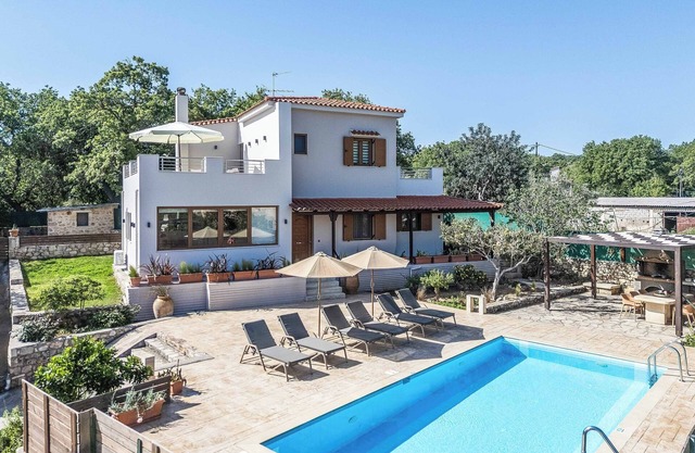 Villa Aspa Prines - Three Bedroom Villa, Sleeps 6