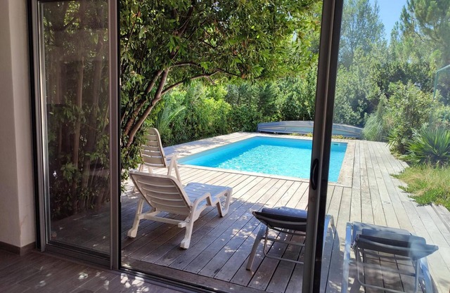 Villa 'Avec Piscine Prive' with Private Pool, Wi-Fi and Air Conditioning