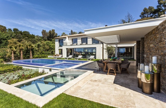 Villa Azura