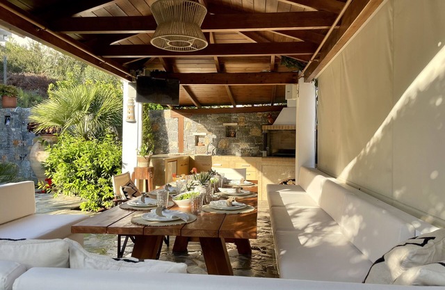 Villa Bali Bay only 50 m from sandy beach