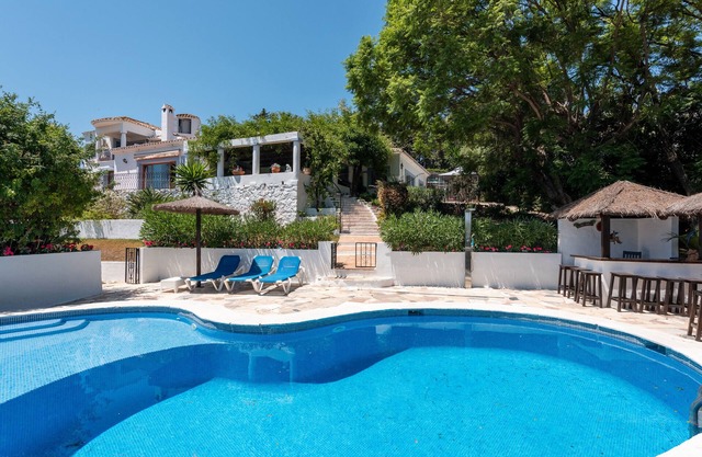 Villa 'Bonita' with Mountain Views, Wi-Fi, and Air Conditioning