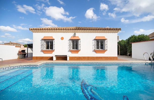 Villa Casa Caramelo with Pool, Terrace, A/C & Wi-Fi
