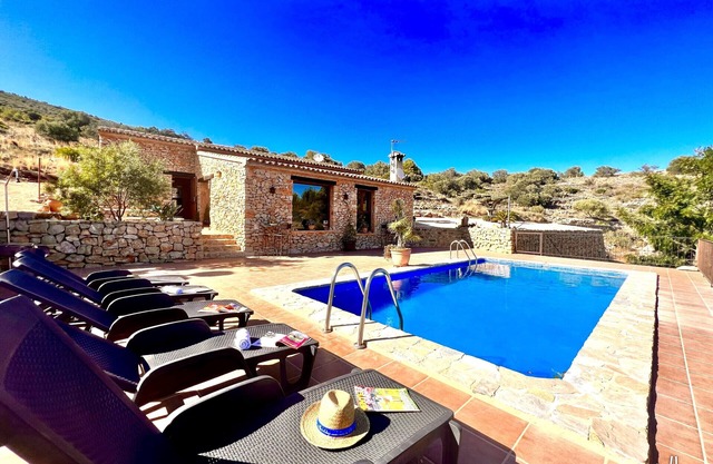 Villa CALIMA in Benissa – 3 bedrooms, private pool, sea and mountain views, air conditioning, Wi-Fi and private parking
