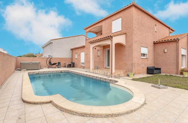 Villa 'Calm and Tranquility' with Private Terrace, Private Garden and Air Conditioning