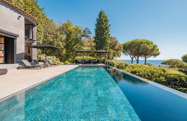 Villa Cape Cod, Luxury beachfront property