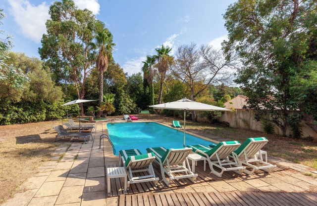 Villa 'Cassis Bienvenue Chez Moi' with Private Pool, Private Terrace and Wi-Fi