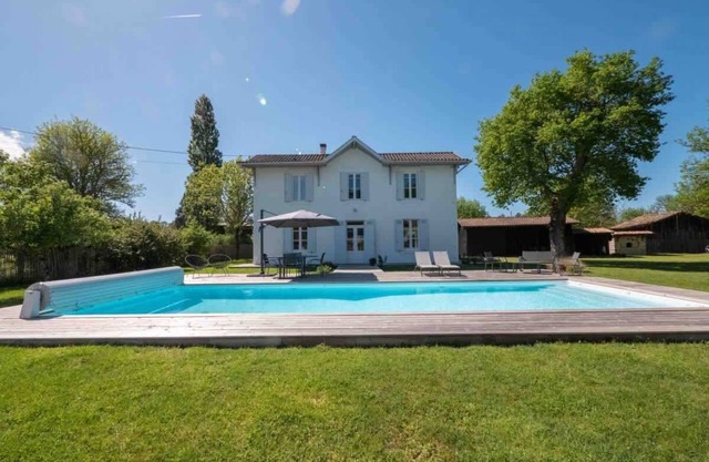 Villa charmante pour 9 avec piscine chauffee