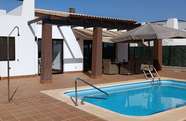 Villa Chocolate - Privacy with sea and golf course view and heated pool