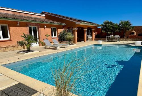 Villa détente piscine, spa et loisirs