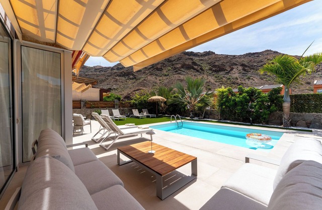 Villa Diana with private swimming pool in Tauro