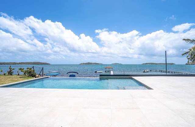 Villa Frégate Bay - Six Bedroom Villa, Sleeps 12