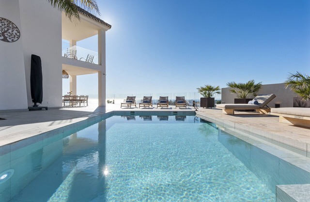 Villa Frelouka | Luxury villa for golf lovers with an amazing view.