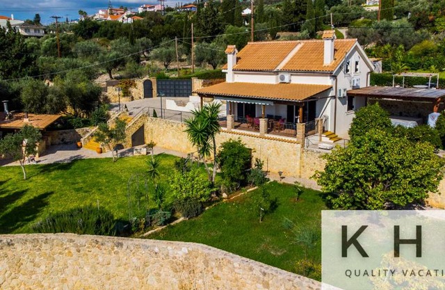 Villa Harmony in Lourdata