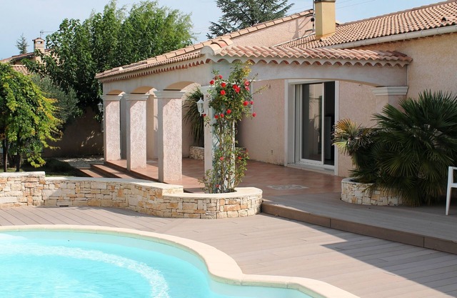 Villa in Languedoc with Pool near Historic Cities