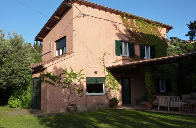 Villa in Monte Argentario between sea and countryside