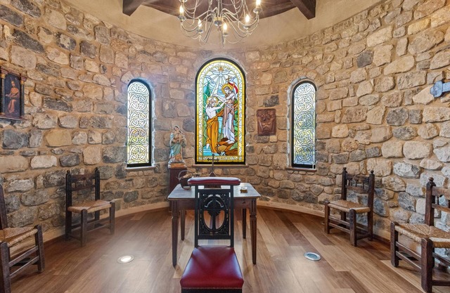 Villa in Sospel - 6 Beds Historic Estate