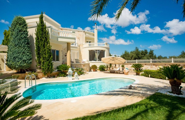 Villa Kokalis Resort 1