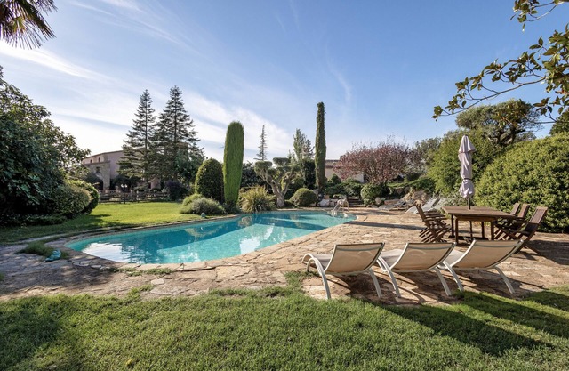 Villa 'La Masia' with Mountain View, Private Pool and Wi-Fi