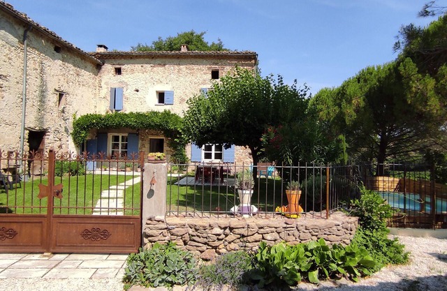 Villa 'Le Mas' with Mountain View, Private Pool and Wi-Fi