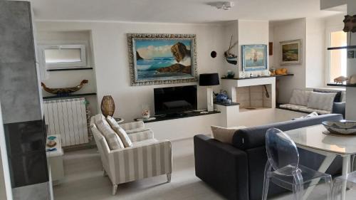 Villa Liliana - Casa Levante - Esclusivo con Accesso Diretto alla Spiaggia