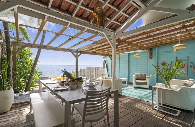 Villa Manuréva - Three Bedroom Villa, Sleeps 6