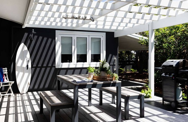 Villa Marie - This stunning, coastal, leafy home is guaranteed to impress!