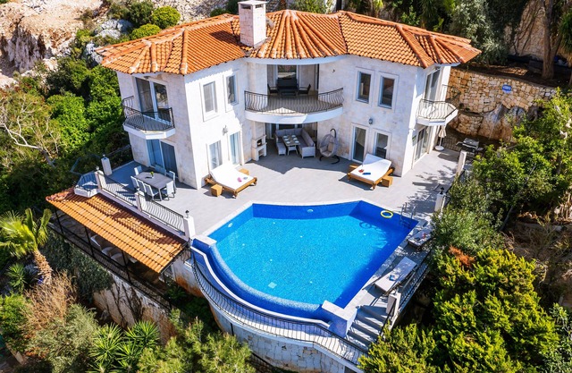 Villa Mavi Manzara/Luxury, secluded private villa