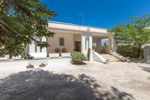Villa Minerva by BarbarHouse